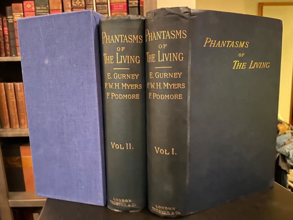 Phantasms of the Living è una delle opere scritte da Frederic WH Myers